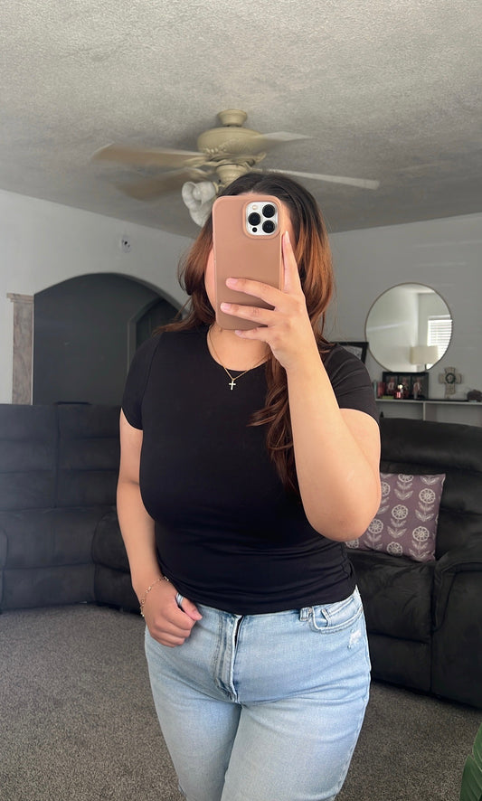 Round Neck Short Sleeve Top