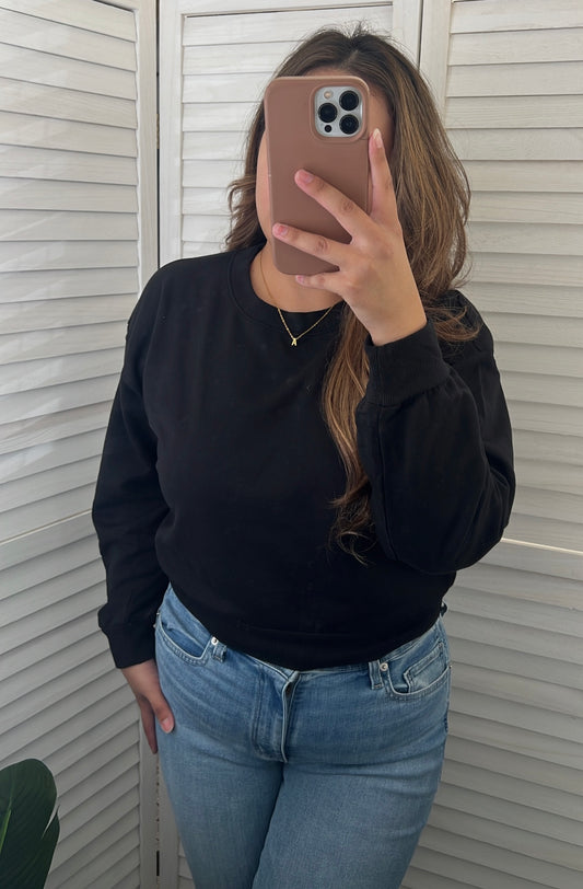 Sweatshirt