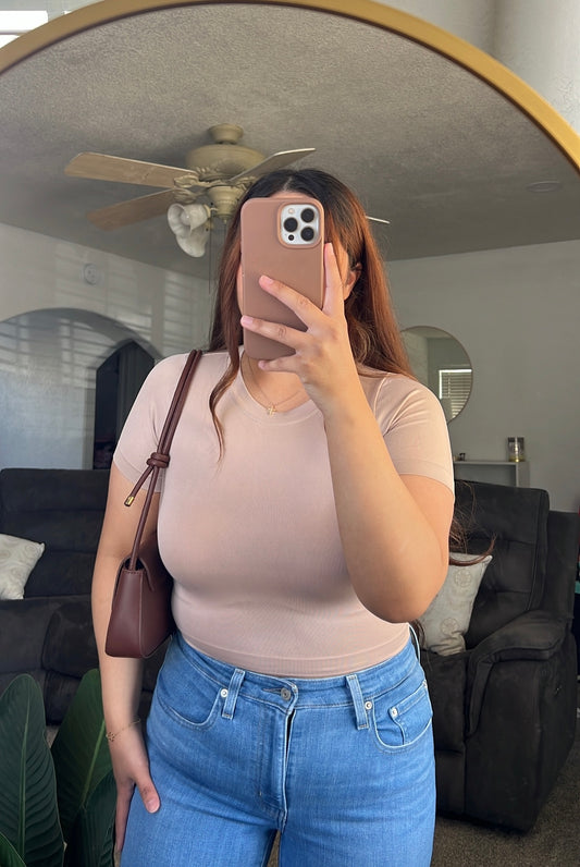Round Neck Seamless Top