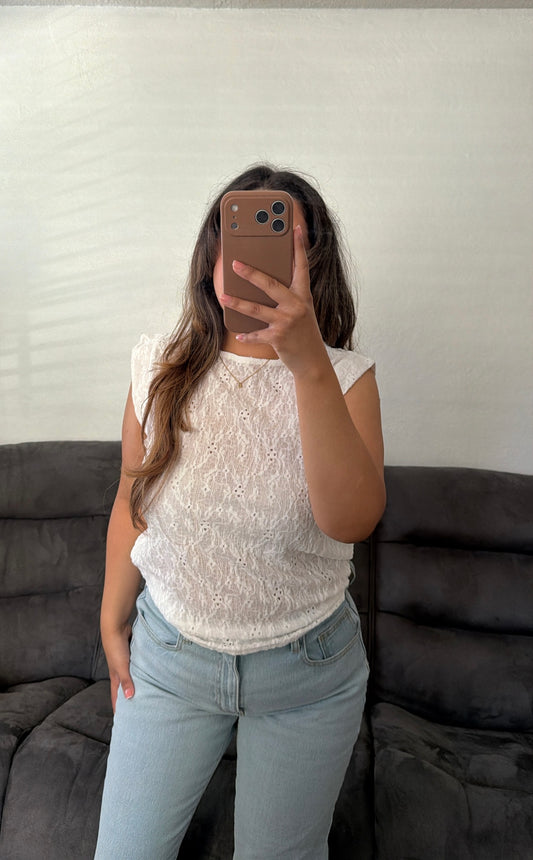 Lace Sleeveless Top